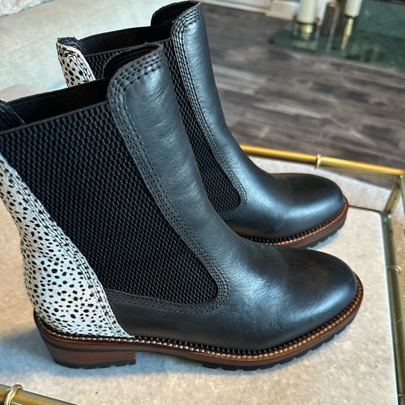 NEW Vintage Havana Fairview Black Bootie with Cheetah print detail - Picture 2 of 8